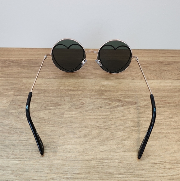 Cute festival glasses - Picture 3 of 5